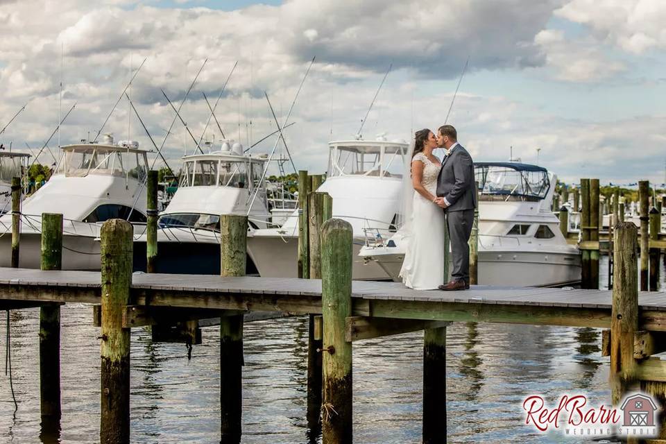 Red Barn Wedding Studio