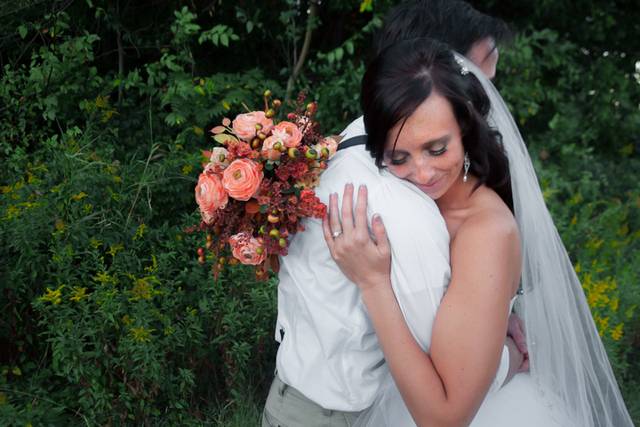 Anna Madison Photography - Happy couple