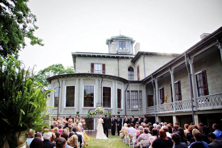 Jemison-Van de Graaff Mansion