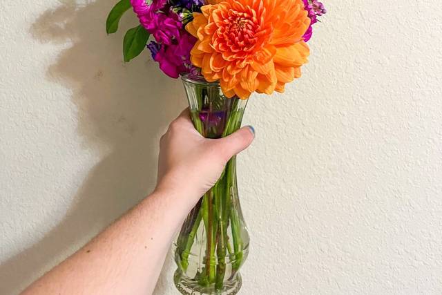 Vase arrangement