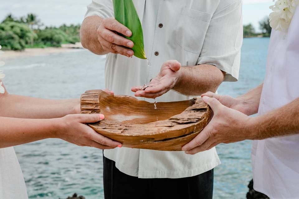 Wooden ceremony bowl