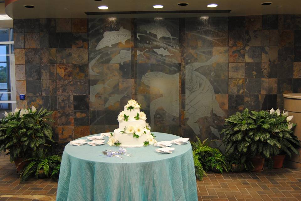 Sample wedding cake table