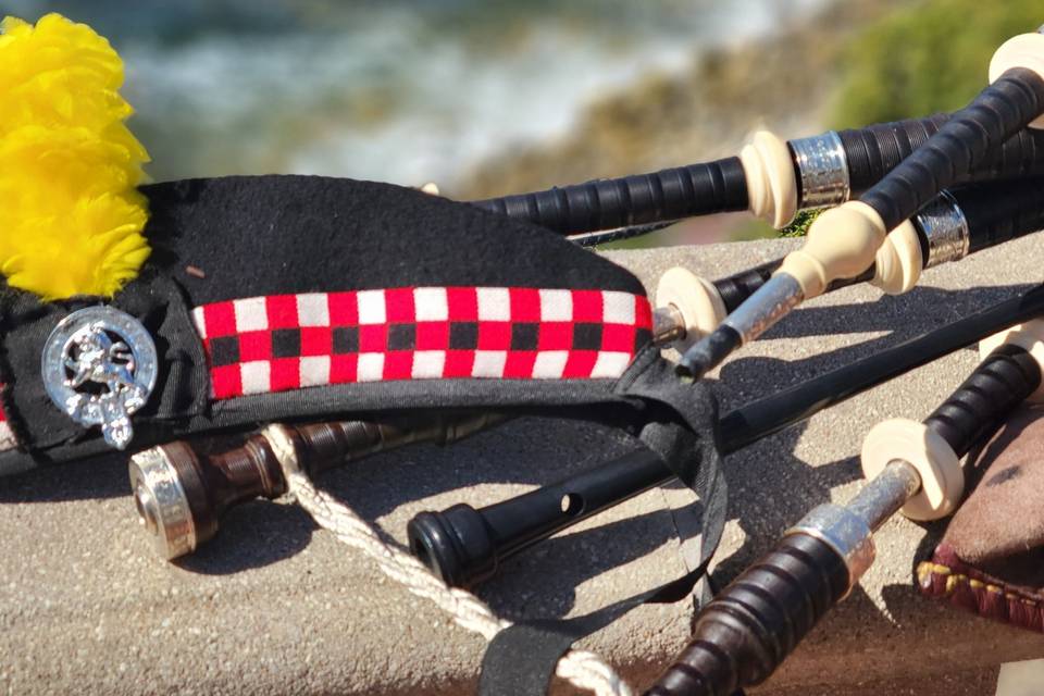 Bagpipes & Scottish Drums