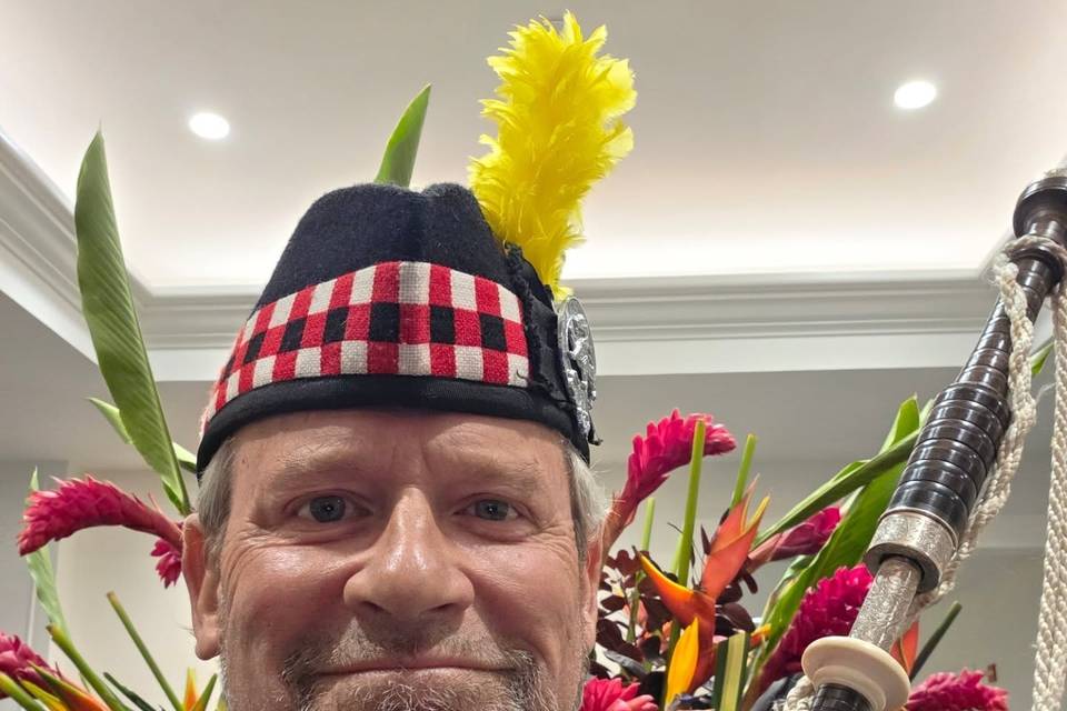 Bagpipes & Scottish Drums