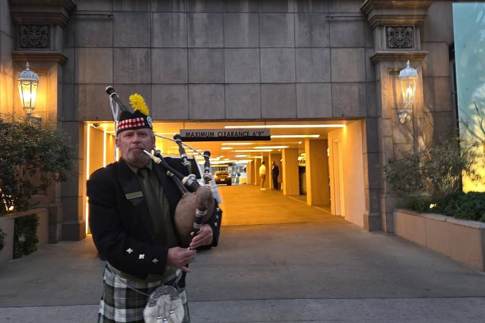 Bagpipes & Scottish Drums