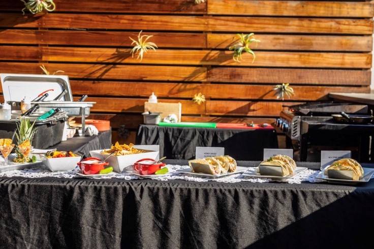 Food station