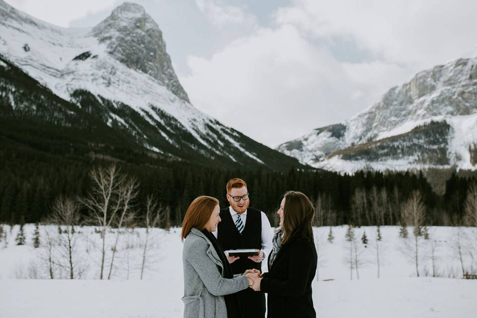 Young Hip & Married Alberta