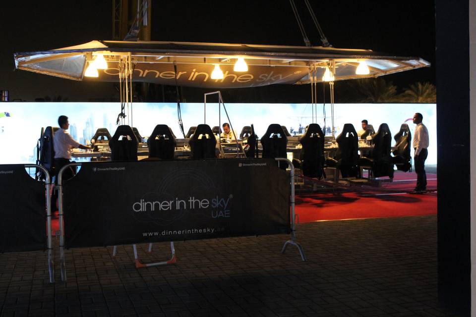 Dinner in the Sky Dubai