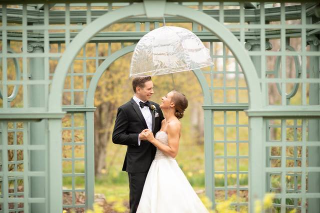 Archway structure at Airlie, Va