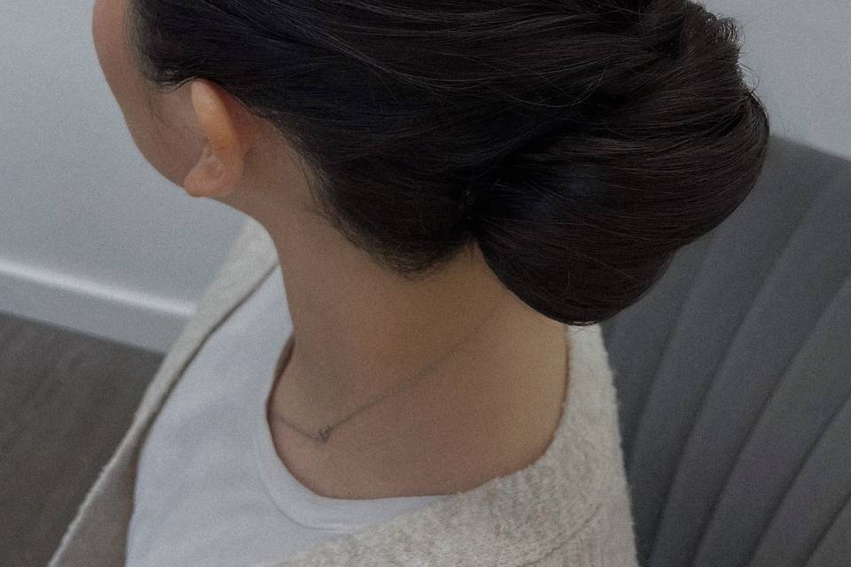 Low updo