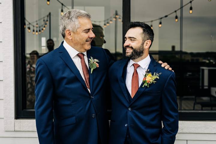 Groom and dad