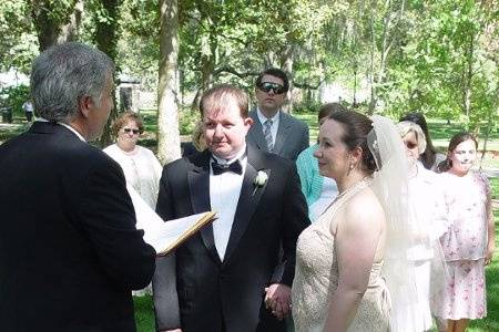 A Wedding With Rev Schulte.
https://www.facebook.com/AWeddingWithRevSchulte
Married a few years ago at Forsyth Park