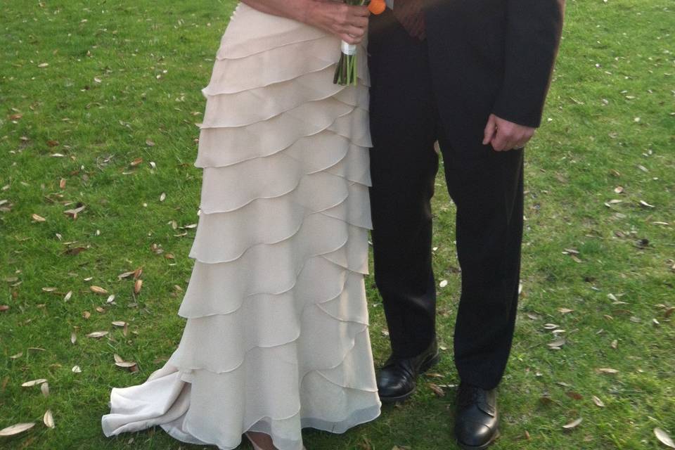 last minute elopement!
A Wedding With Rev Schulte.
https://www.facebook.com/AWeddingWithRevSchulte