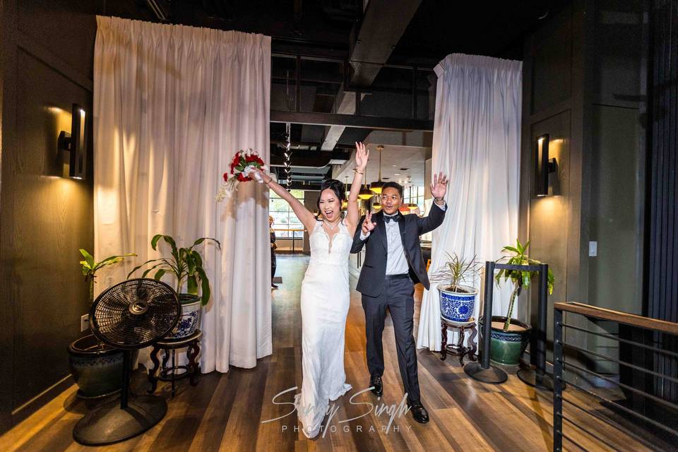 Mai & Jesses Entrance