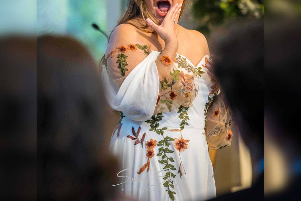 Bride’s Shocked and Joyful Mom