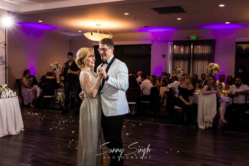 Mother son dance