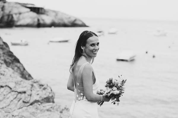 Effortlessly Chic Sea Wedding