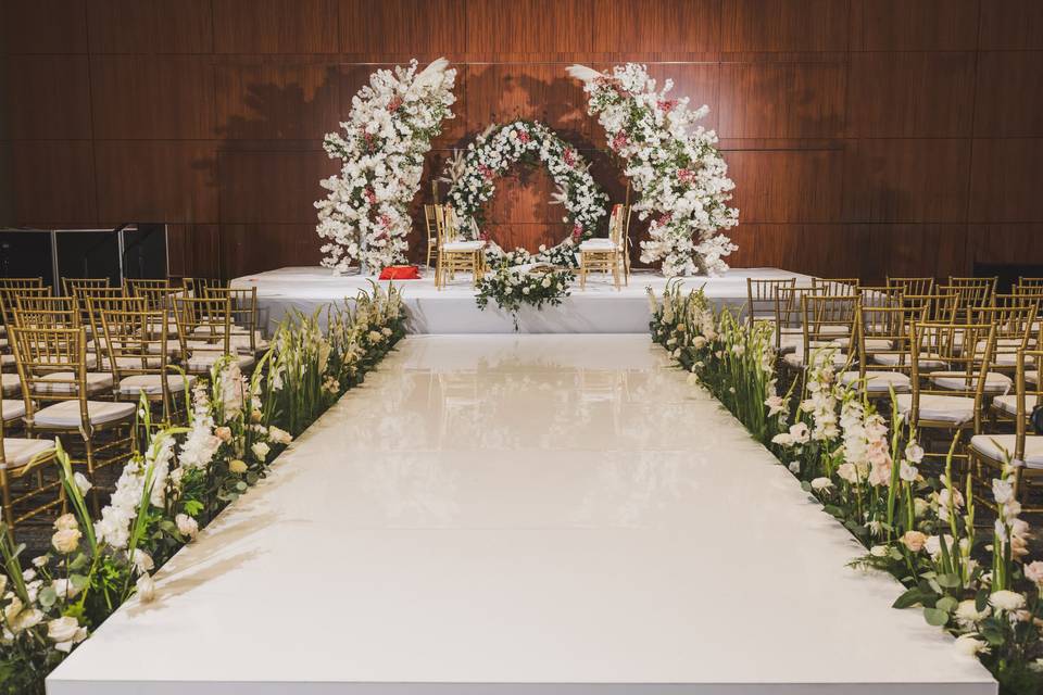 Grand ceremony floral