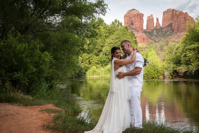 Sedona Elopement Weddings