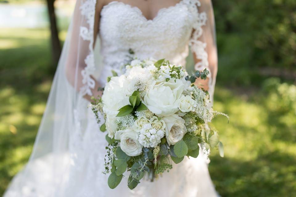 The bride holding her bouquet