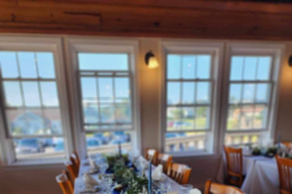 LIGHTHOUSE INN