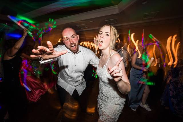 NewEnglandWeddingDJ.com