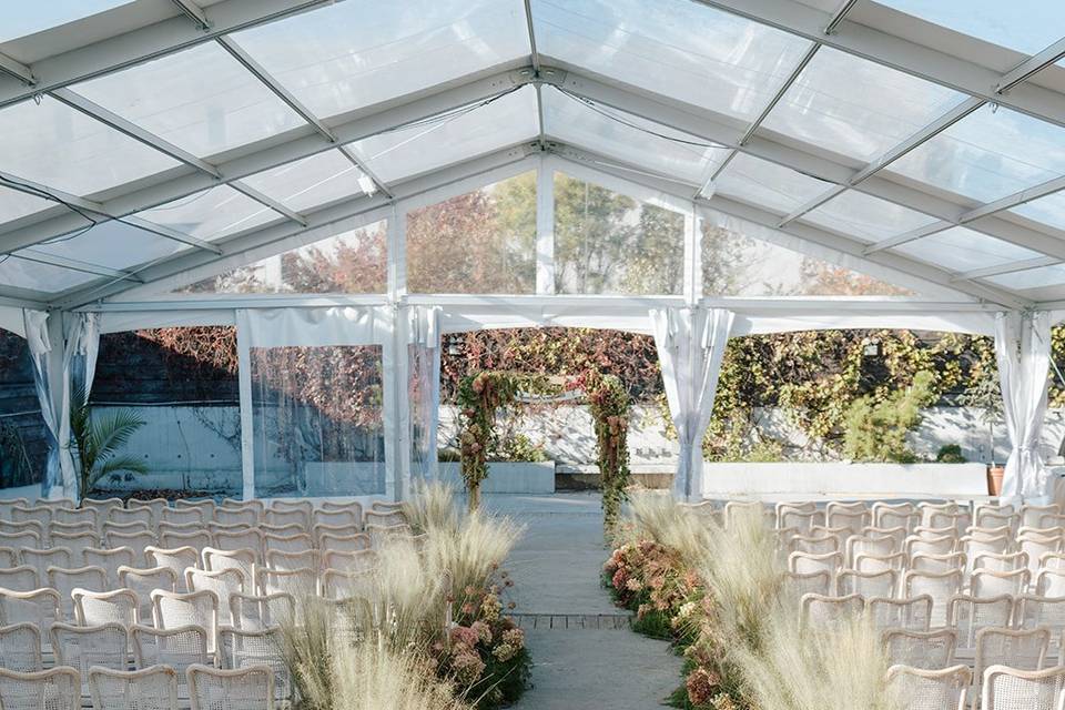 Courtyard tent