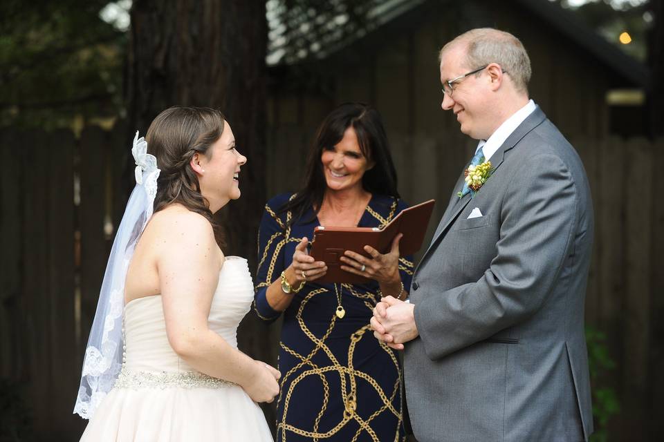 Stevi Hanson Wedding Officiant