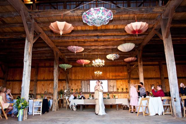 100 Year Old Amish Built Barn