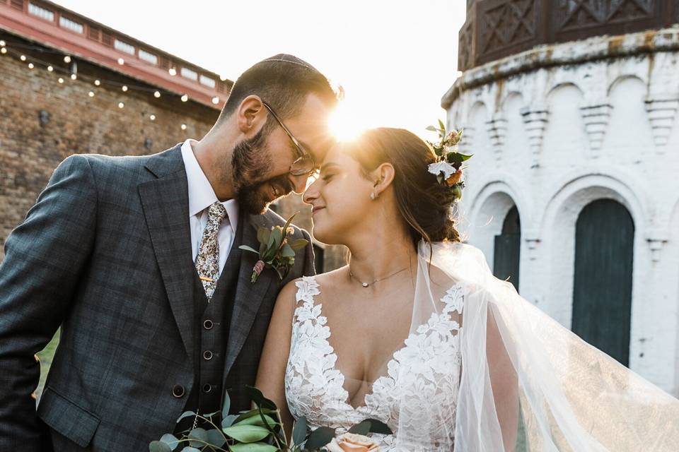 Vibrant Fairytale Florals from Una + Scotty's Savannah Wedding at La Scala  — Ivory & Beau