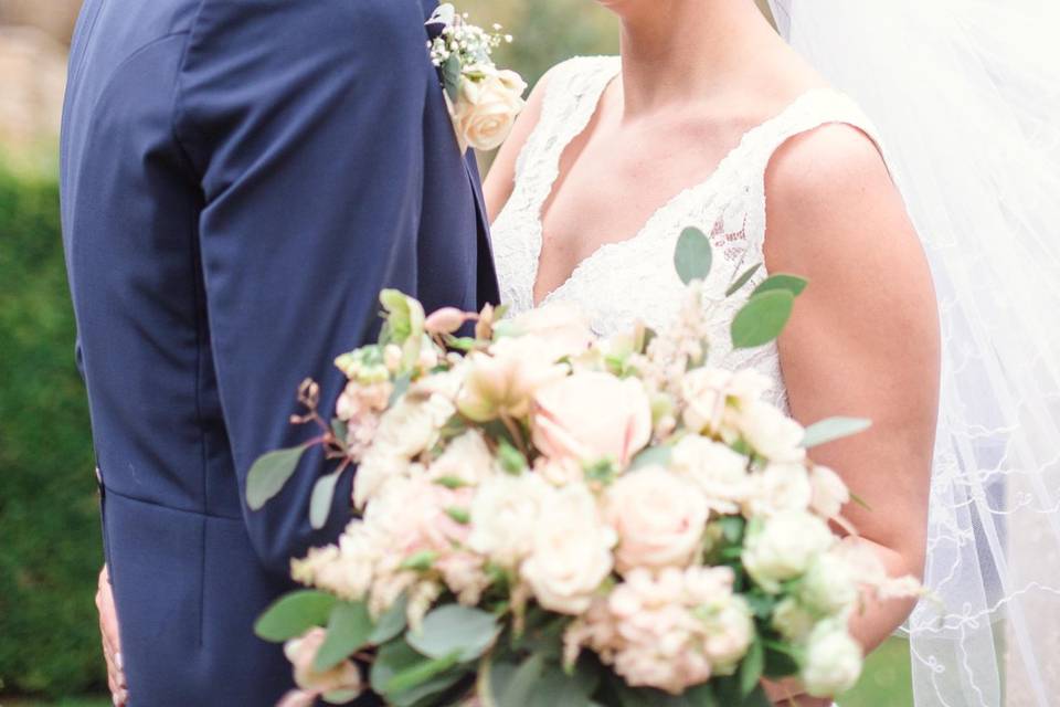 Owlpen Manor Bride & Groom