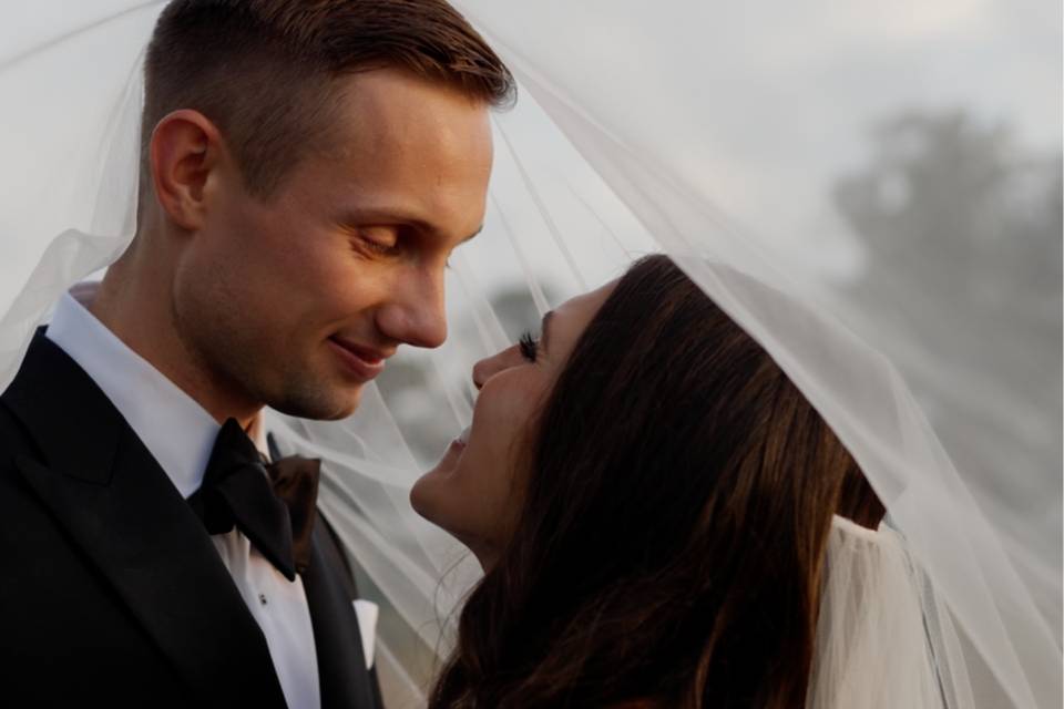 Newlywed portraits