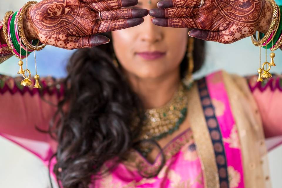 Henna Hands & Eyes