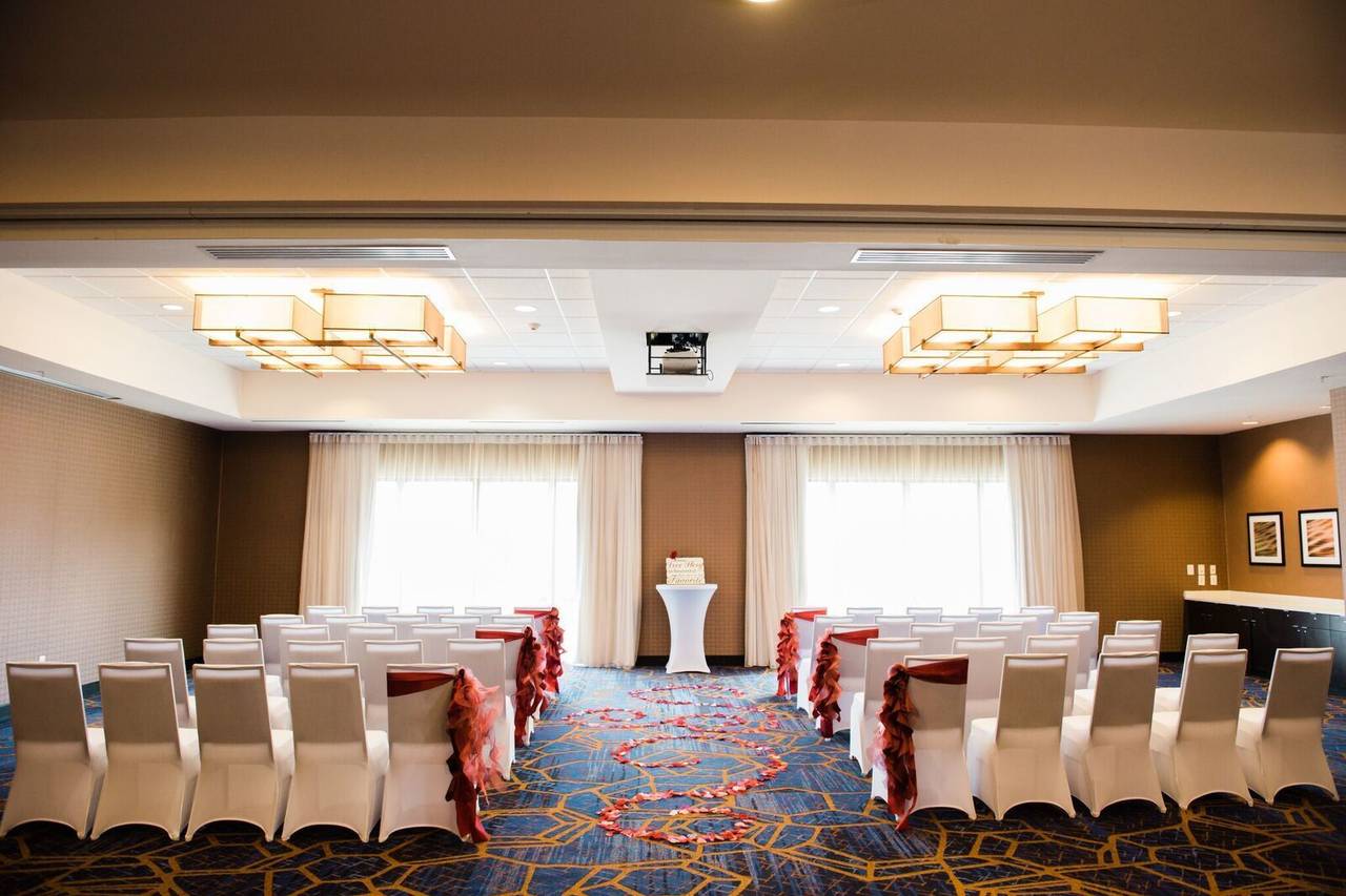 Courtyard by Marriott Jacksonville - Hotel Weddings - Jacksonville, NC -  WeddingWire