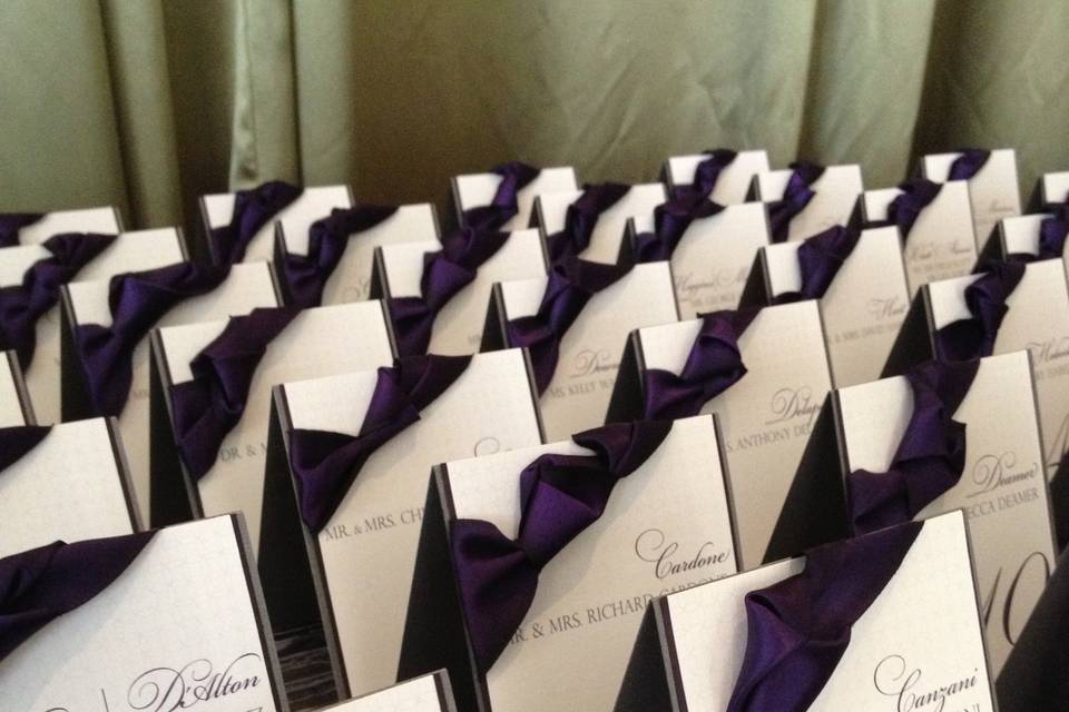 Silk Wrap Seating Cards