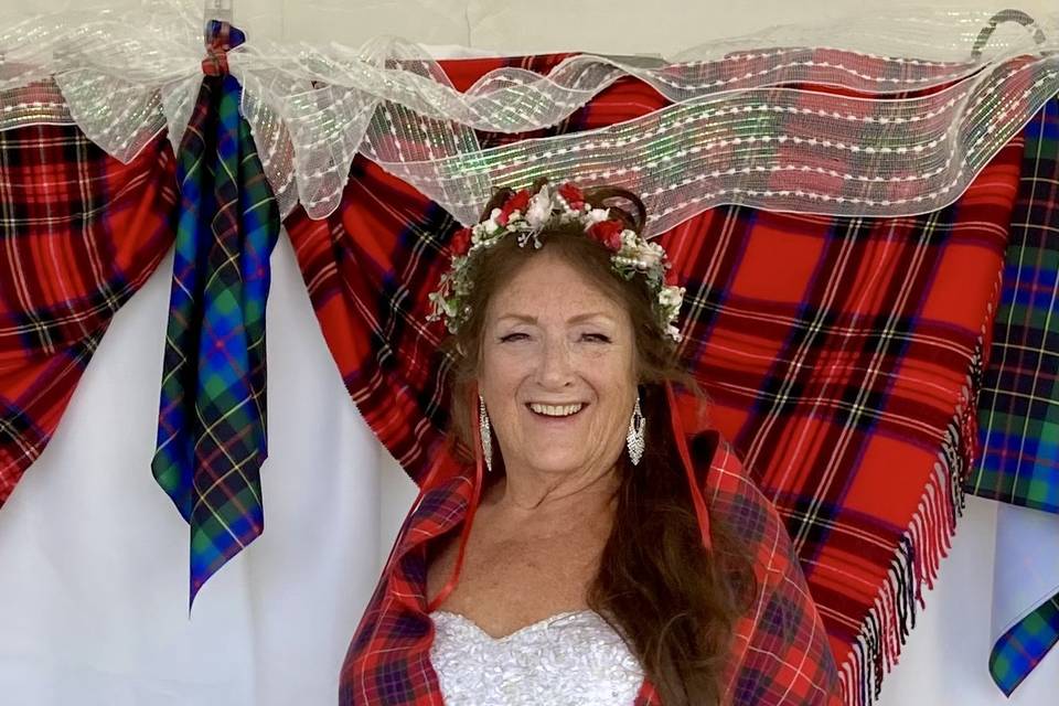 The beautiful new Mrs Fraser