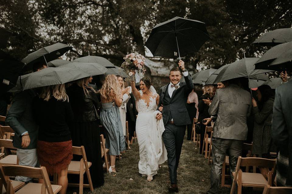 Rainy wedding