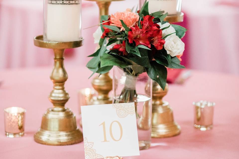 Romantic centerpieces