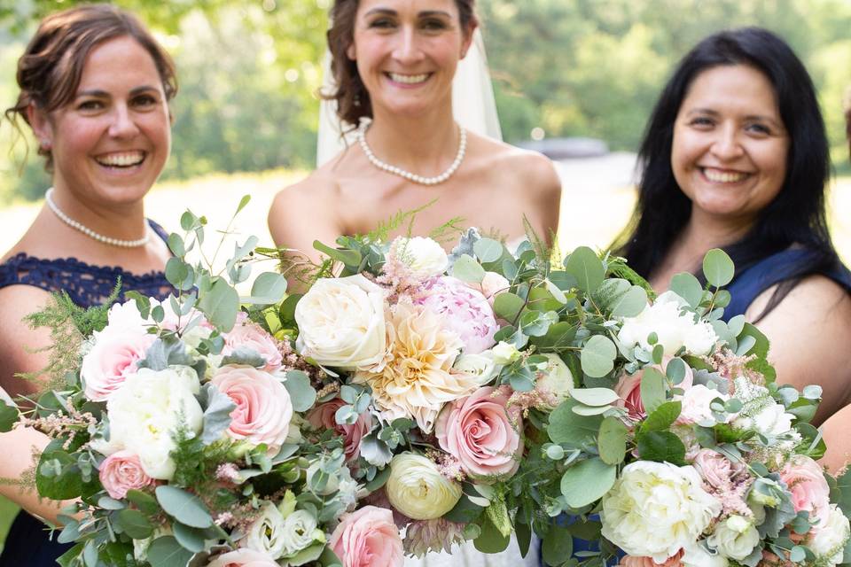 Bride and her bridesmaids