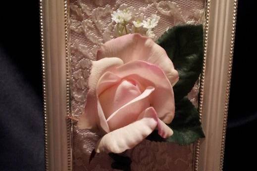 Classic rose boutonniere for the groom and groomsmen!