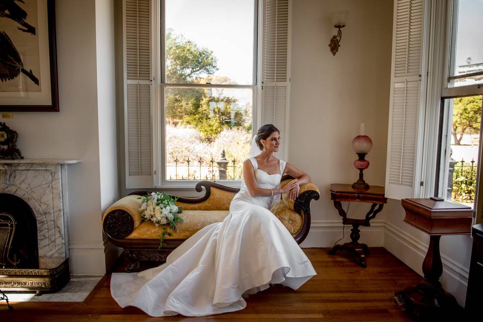 Tia & Claire Studio