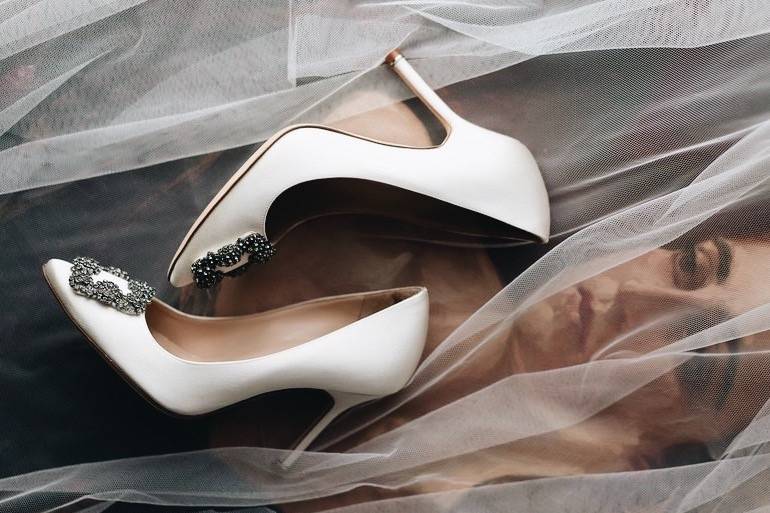 Bridal accessories