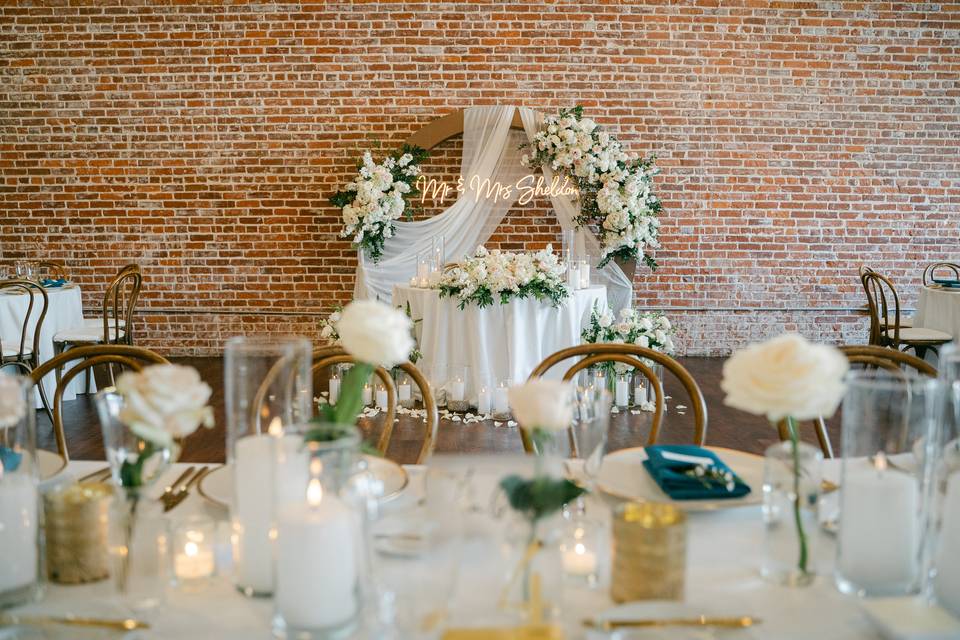 Sweetheart Table