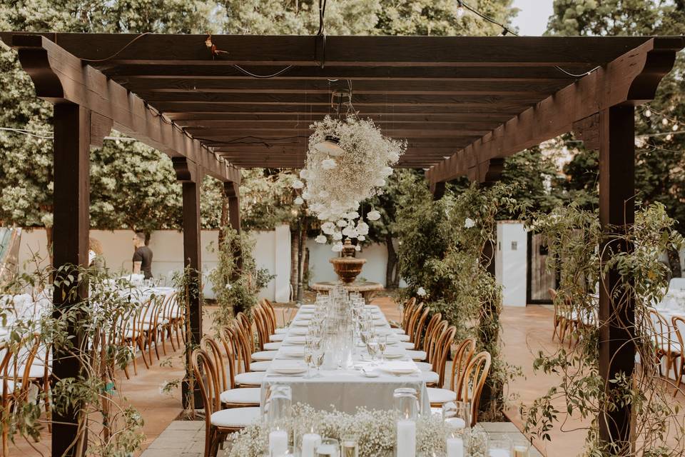 Head Table
