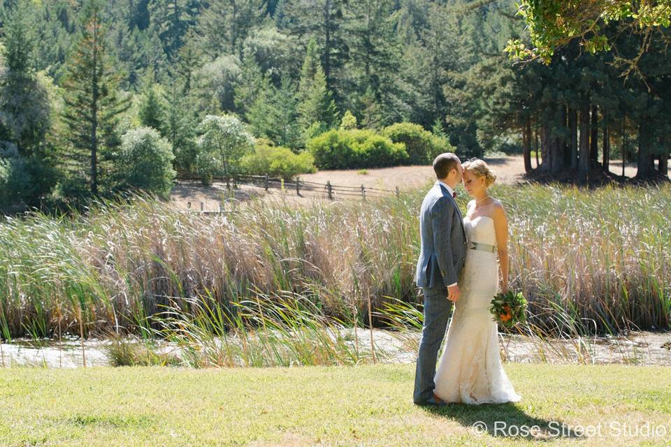 Couple forehead kiss