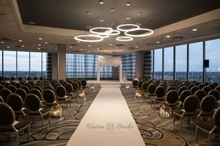 DoubleTree by Hilton Hotel Chicago - North Shore Conference Center
