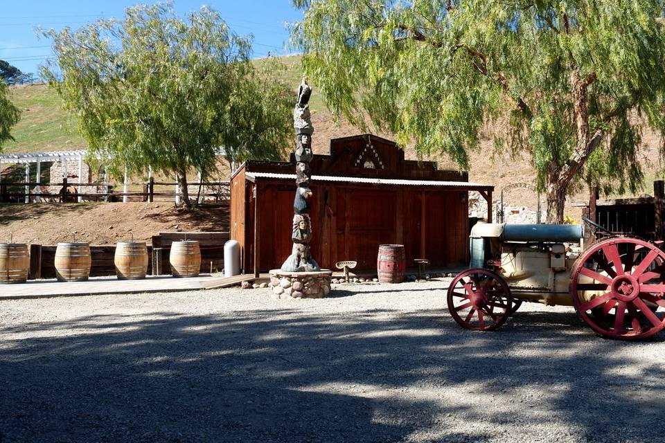 Outdoor Farm Wedding Venue