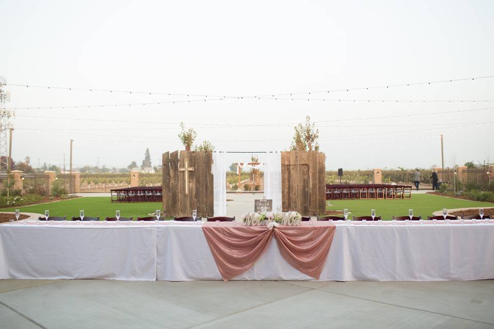 Head table