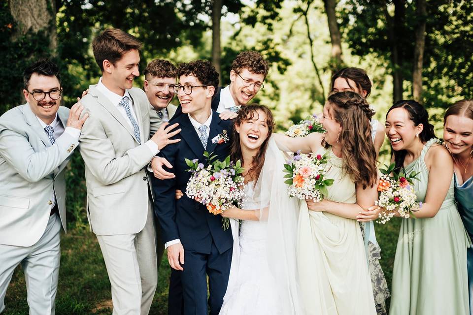 Backyard Cincinnati Wedding