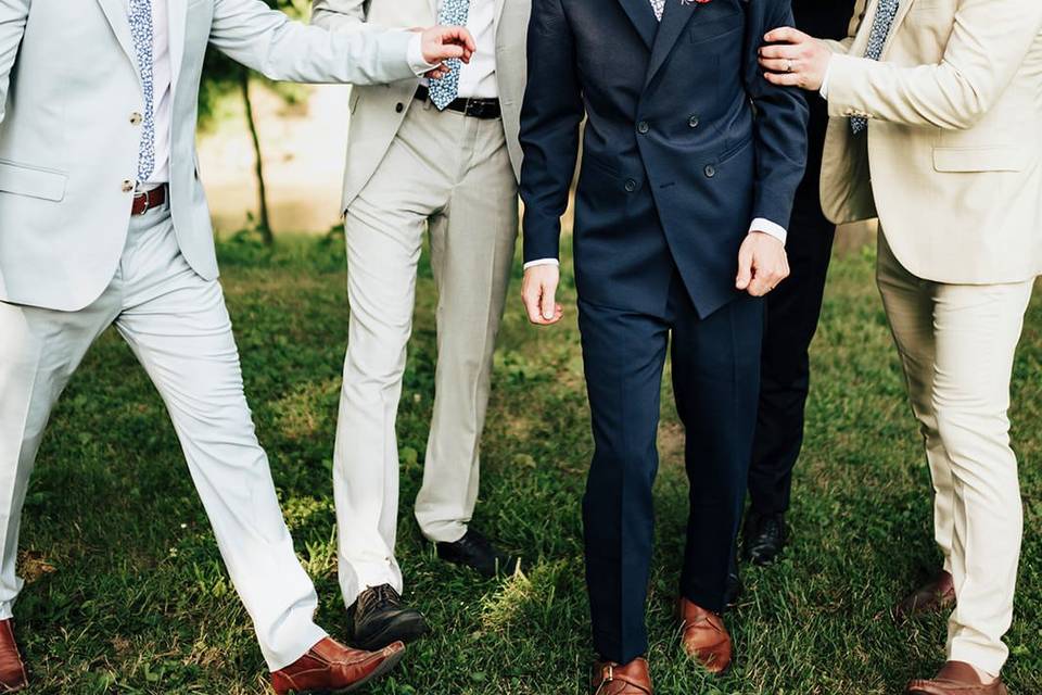 Backyard Cincinnati Wedding